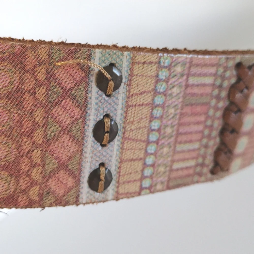 Fossil pastel print leather accented belt M
